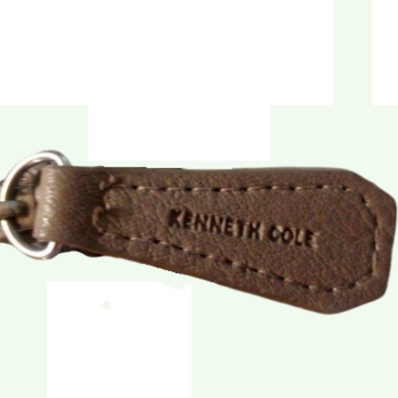 Kenneth Cole Reaction Women's Print Tri-fold Snap Clutch Wallet          Tan & B - Picture 5 of 10